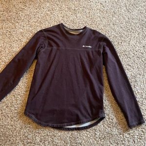 Columbia long sleeved pullover shirt.